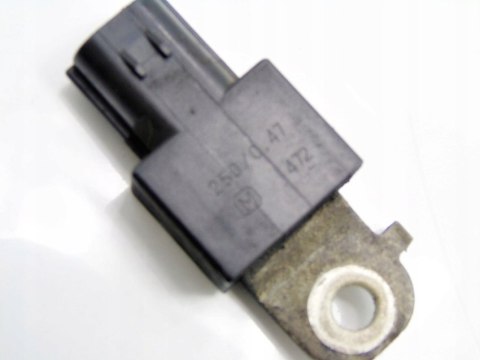 KONDENSATOR 250/0.47 1.8 1.9 16V PREMACY 626 323 KONDENSATOR 250/0.47 1.8 1.9 16V PREMACY 626 323