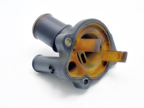 OBUDOWA TERMOSTATU 2.0 16V MONDEO MAZDA 6 V50 S40 OBUDOWA TERMOSTATU 2.0 16V MONDEO MAZDA 6 V50 S40