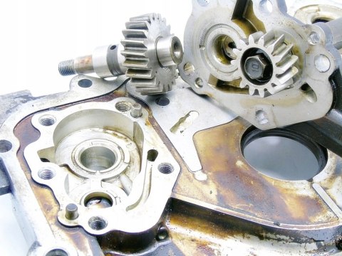 POMPA OLEJU 2.0 16V SANTA FE SONATA TRAJET LANTRA POMPA OLEJU 2.0 16V SANTA FE SONATA TRAJET LANTRA
