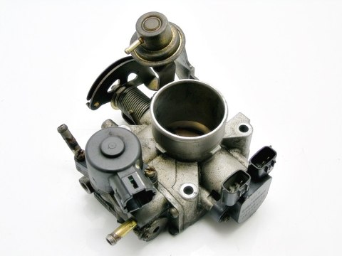 PRZEPUSTNICA 1.8 16V PRIMERA TINO SENTRA ALMERA PRZEPUSTNICA 1.8 16V PRIMERA TINO SENTRA ALMERA