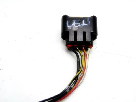 WTYCZKA KOSTKA WTYK COROLLA YARIS CELICA STARLET WTYCZKA KOSTKA WTYK COROLLA YARIS CELICA STARLET