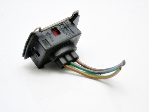 WTYCZKA CEWKI 1.8 16V MONDEO MK3 MAZDA 6 5 V50 S40 WTYCZKA CEWKI 1.8 16V MONDEO MK3 MAZDA 6 5 V50 S40