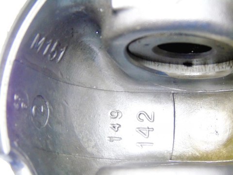 TŁOK 2.0 DI DTI 84L42 ASTRA VECTRA ZAFIRA TŁOK 2.0 DI DTI 84L42 ASTRA VECTRA ZAFIRA