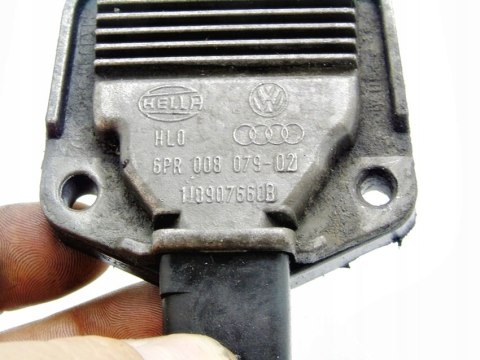 CZUJNIK POZIOMU OLEJU 1.6 8V PASSAT B5 AUDI A4 CZUJNIK POZIOMU OLEJU 1.6 8V PASSAT B5 AUDI A4