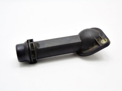 OBUDOWA TERMOSTATU 1.6 8V PASSAT B5 AUDI A4 OBUDOWA TERMOSTATU 1.6 8V PASSAT B5 AUDI A4