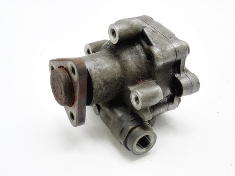 POMPA WSPOMAGANIA 1.6 8V PASSAT B5 AUDI A4 POMPA WSPOMAGANIA 1.6 8V PASSAT B5 AUDI A4