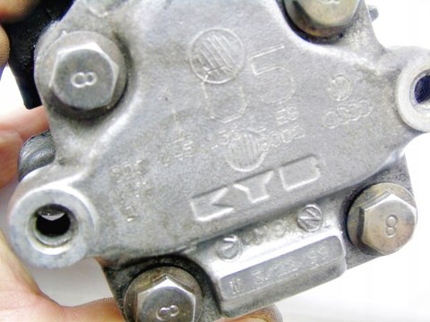 POMPA WSPOMAGANIA 1.6 8V PASSAT B5 AUDI A4 POMPA WSPOMAGANIA 1.6 8V PASSAT B5 AUDI A4