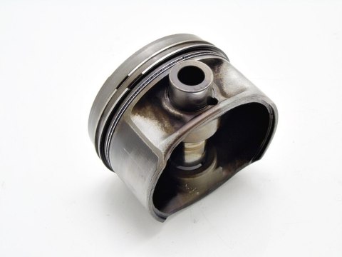 TŁOK 81L35 80.965 1.6 8V PASSAT B5 AUDI A4 TŁOK 81L35 80.965 1.6 8V PASSAT B5 AUDI A4