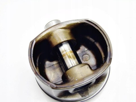 TŁOK 81L35 80.965 1.6 8V PASSAT B5 AUDI A4 TŁOK 81L35 80.965 1.6 8V PASSAT B5 AUDI A4