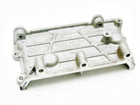 OBUDOWA ROZRZĄDU 3.0 TDI AUDI A4 A5 A6 A7 Q5 Q7 OBUDOWA ROZRZĄDU 3.0 TDI AUDI A4 A5 A6 A7 Q5 Q7