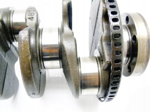 WAŁ KORBOWY 1.9 CDTI JTD ASTRA VECTRA 156 147 WAŁ KORBOWY 1.9 CDTI JTD ASTRA VECTRA 156 147