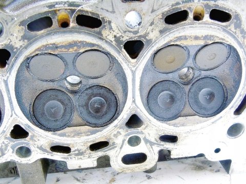 GŁOWICA 1.6 16V TI VTC FOCUS II MK2 C-MAX CMAX