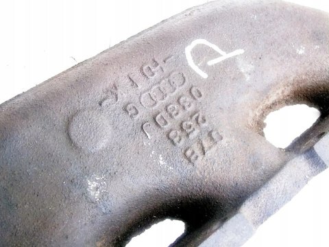 KOLEKTOR WYDECHOWY AUDI 2.4 V6 BDV A4 A6 KOLEKTOR WYDECHOWY AUDI 2.4 V6 BDV A4 A6
