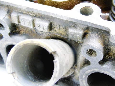 GŁOWICA 90400110 1.2 8V CORSA B COMBO GŁOWICA 90400110 1.2 8V CORSA B COMBO