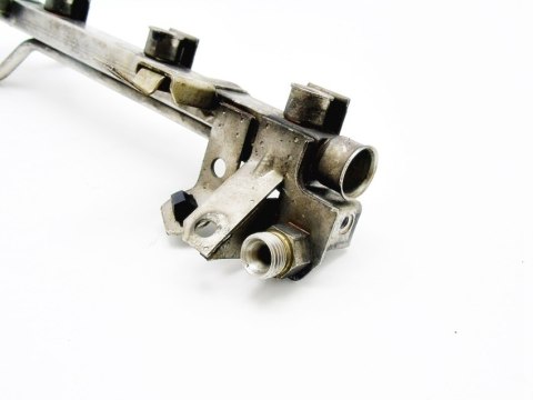 LISTWA WTRYSKOWA 1.6 16V ASTRA VECTRA B ZAFIRA A LISTWA WTRYSKOWA 1.6 16V ASTRA VECTRA B ZAFIRA A