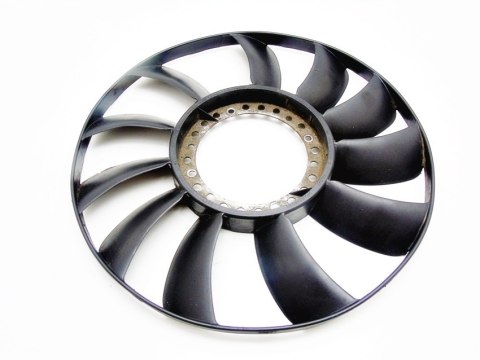 WENTYLATOR WIATRAK 1.8 20V PASSAT AUDI A4 A6 WENTYLATOR WIATRAK 1.8 20V PASSAT AUDI A4 A6