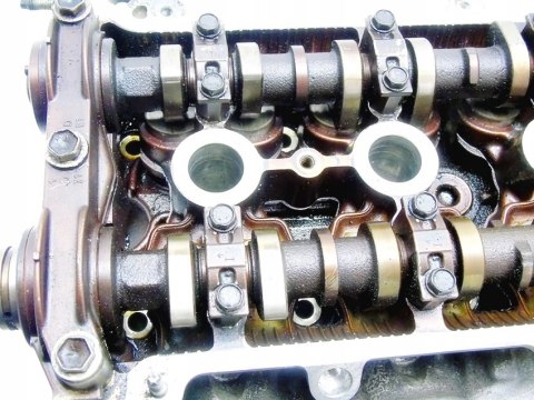 GŁOWICA WAŁKI 1.3 16V VVTI YARIS COROLLA VERSO GŁOWICA WAŁKI 1.3 16V VVTI YARIS COROLLA VERSO