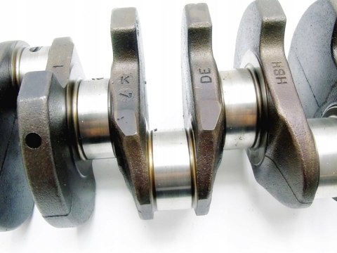 WAŁ KORBOWY 026R 1.8 T 20V TURBO PASSAT AUDI A4 A6 WAŁ KORBOWY 026R 1.8 T 20V TURBO PASSAT AUDI A4 A6