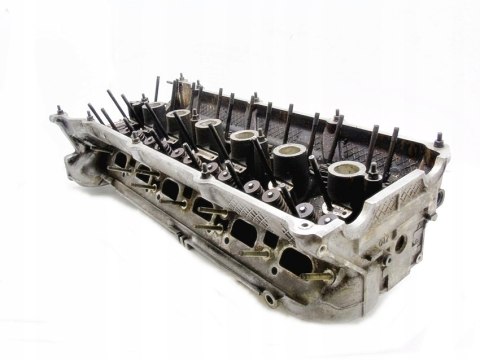 GŁOWICA 2.0 2.5 2.8 24V BMW E36 E39 E46 323 523 GŁOWICA 2.0 2.5 2.8 24V BMW E36 E39 E46 323 523