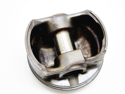 TŁOK 84L52 2.5 24V BMW E36 E39 E46 523 323 TŁOK 84L52 2.5 24V BMW E36 E39 E46 523 323