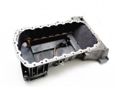 MISKA OLEJU 1.8 16V 407 406 C5 XSARA PICASSO MISKA OLEJU 1.8 16V 407 406 C5 XSARA PICASSO