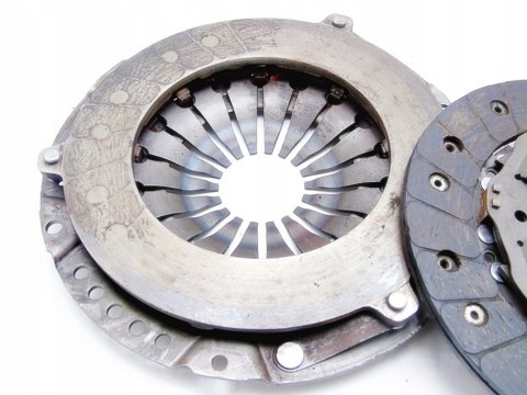SPRZĘGŁO TARCZA 1.0 12V CORSA C D AGILA WAGON R SPRZĘGŁO TARCZA 1.0 12V CORSA C D AGILA WAGON R