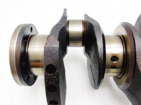 WAŁ KORBOWY 1.8 16V 407 406 C5 XSARA PICASSO WAŁ KORBOWY 1.8 16V 407 406 C5 XSARA PICASSO