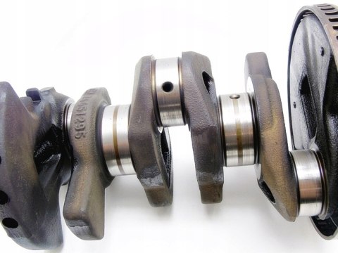 WAŁ KORBOWY 24451295 1.0 12V CORSA C D AGILA WAGON WAŁ KORBOWY 24451295 1.0 12V CORSA C D AGILA WAGON