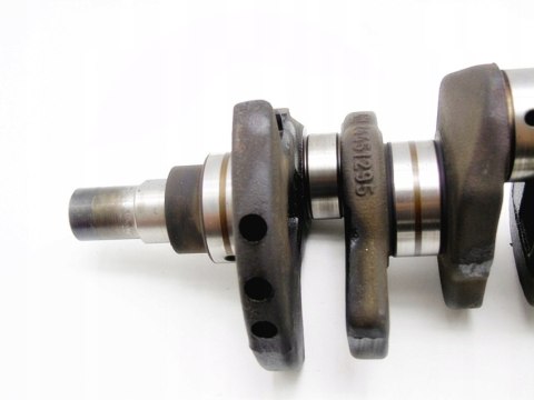 WAŁ KORBOWY 24451295 1.0 12V CORSA C D AGILA WAGON WAŁ KORBOWY 24451295 1.0 12V CORSA C D AGILA WAGON