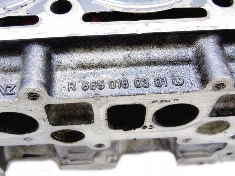 GŁOWICA KOMPLETNA 2.7 CRD CDI GRAND CHEROKEE II GŁOWICA KOMPLETNA 2.7 CRD CDI GRAND CHEROKEE II