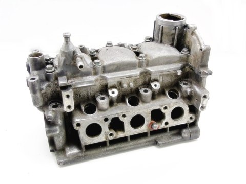 GŁOWICA SILNIKA 03D103374E 1.2 6V FABIA POLO 9N GŁOWICA SILNIKA 03D103374E 1.2 6V FABIA POLO 9N