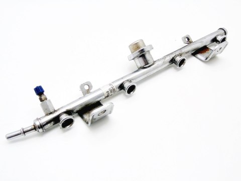 LISTWA WTRYSKOWA 2.0 16V MONDEO V50 S40 MAZDA 6 5 LISTWA WTRYSKOWA 2.0 16V MONDEO V50 S40 MAZDA 6 5