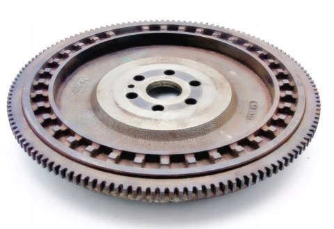 KOŁO ZAMACHOWE WIENIEC 1.3 8V FORD FIESTA V VI KA KOŁO ZAMACHOWE WIENIEC 1.3 8V FORD FIESTA V VI KA