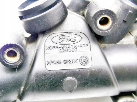OBUDOWA TERMOSTATU KRÓCIEC 1.3 8V FORD FIESTA V KA OBUDOWA TERMOSTATU KRÓCIEC 1.3 8V FORD FIESTA V KA